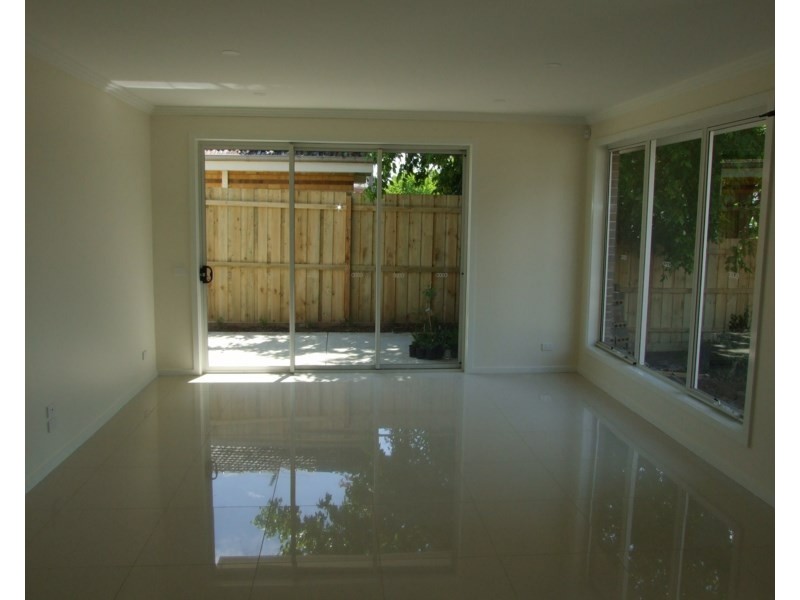 1/83 Cavehill Road, Lilydale VIC 3140