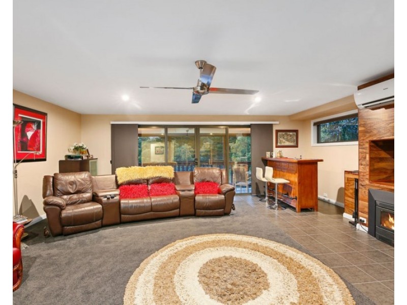 51-53 Russell Street, Mount Evelyn VIC 3796