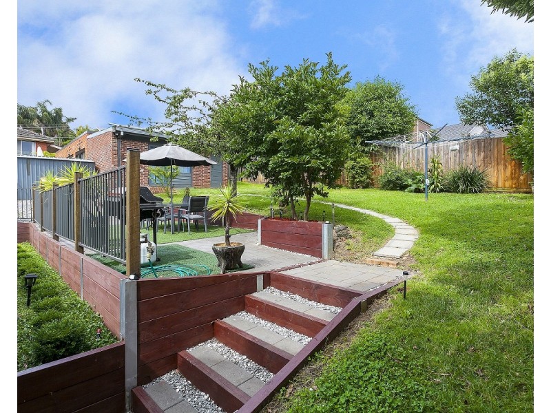 27 Mangans Road, Lilydale VIC 3140