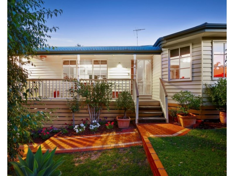 31 Bristol Crescent, Lilydale VIC 3140