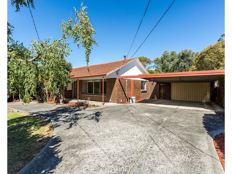 50 Croydondale Drive, Mooroolbark VIC 3138