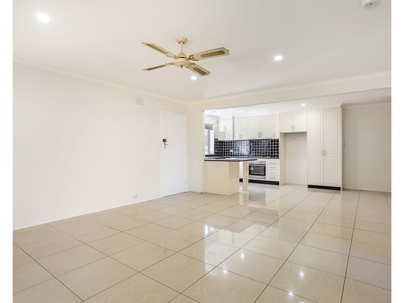 50 Croydondale Drive, Mooroolbark VIC 3138