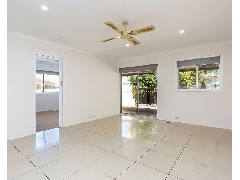 50 Croydondale Drive, Mooroolbark VIC 3138
