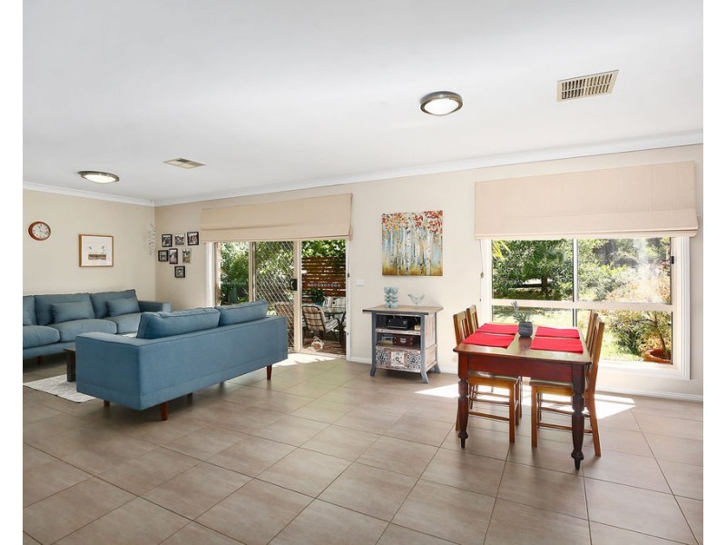 60 Old Beenak Road, Yellingbo VIC 3139