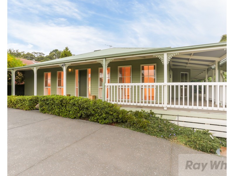 21 Stringybark Boulevard North, Mount Evelyn VIC 3796