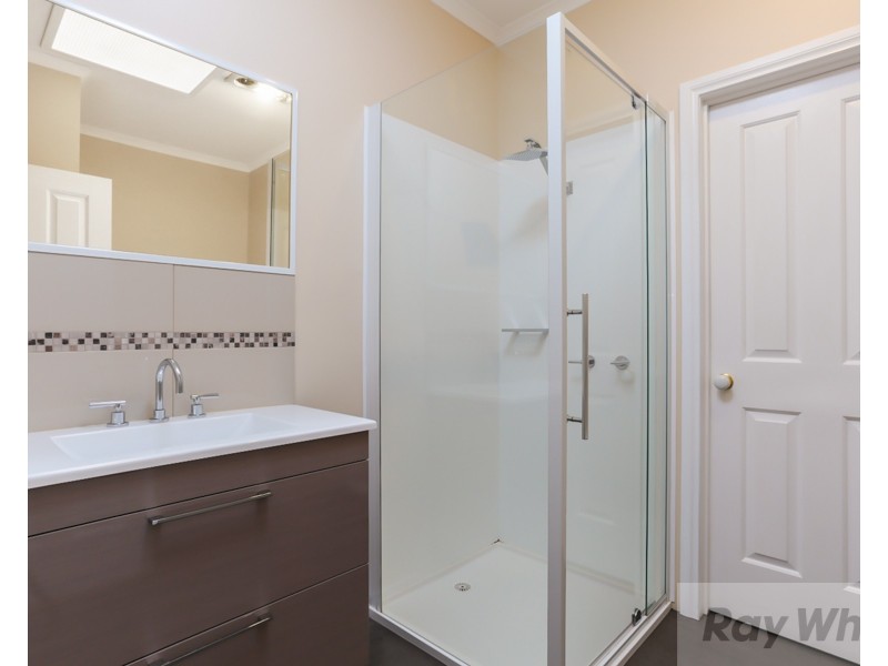 21 Stringybark Boulevard North, Mount Evelyn VIC 3796