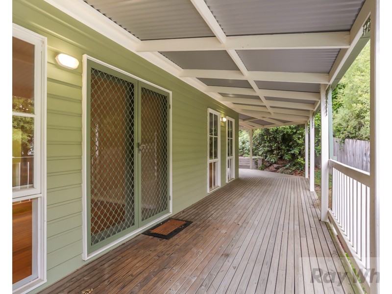 21 Stringybark Boulevard North, Mount Evelyn VIC 3796