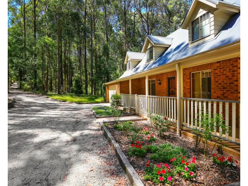 300 Glenview Road, Launching Place VIC 3139