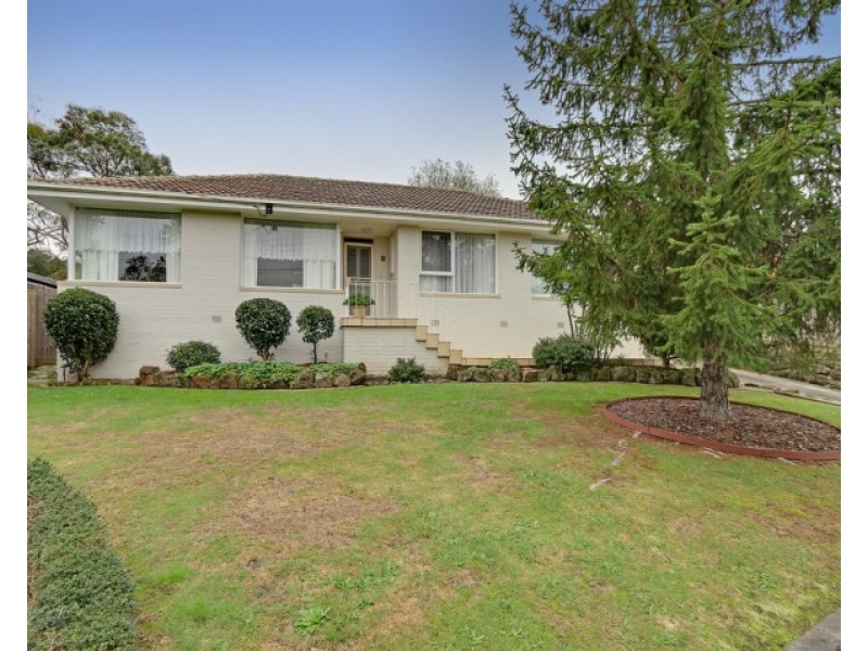 43 Winyard Drive, Mooroolbark VIC 3138