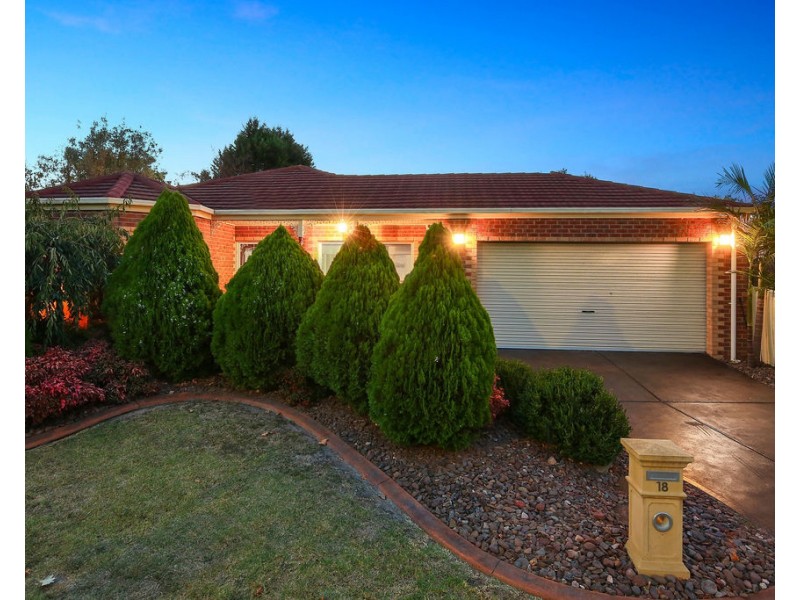 18 Newhaven Court, Lilydale VIC 3140