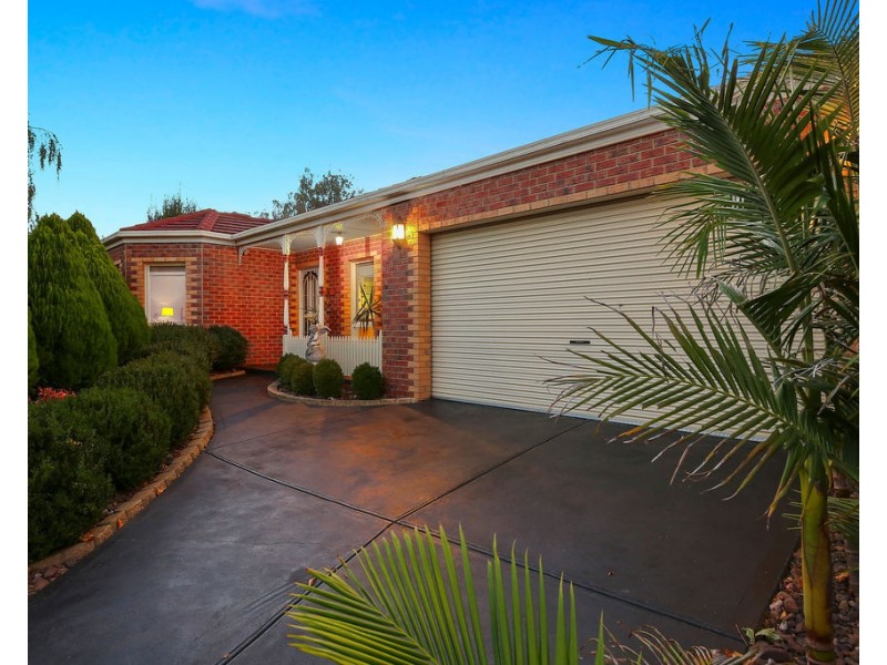 18 Newhaven Court, Lilydale VIC 3140