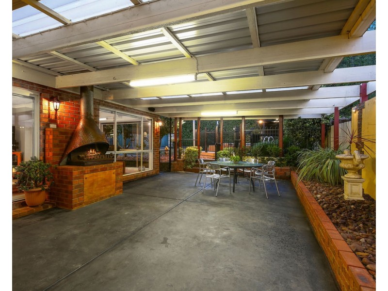 18 Newhaven Court, Lilydale VIC 3140