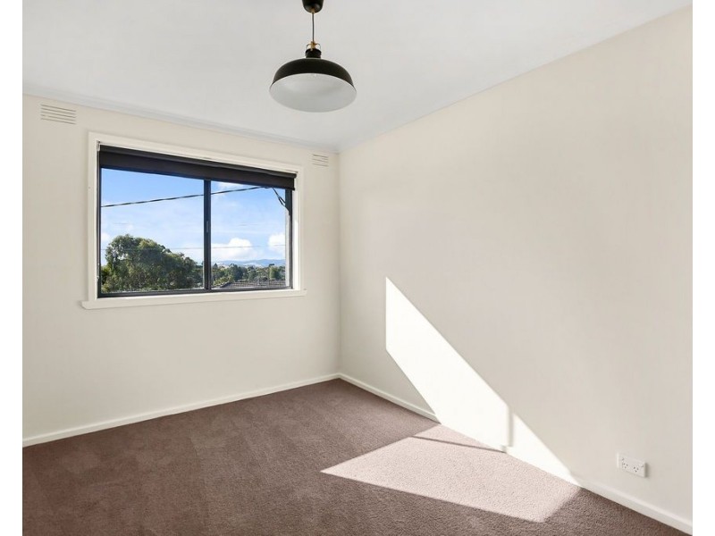 8 Alexandra Road, Lilydale VIC 3140