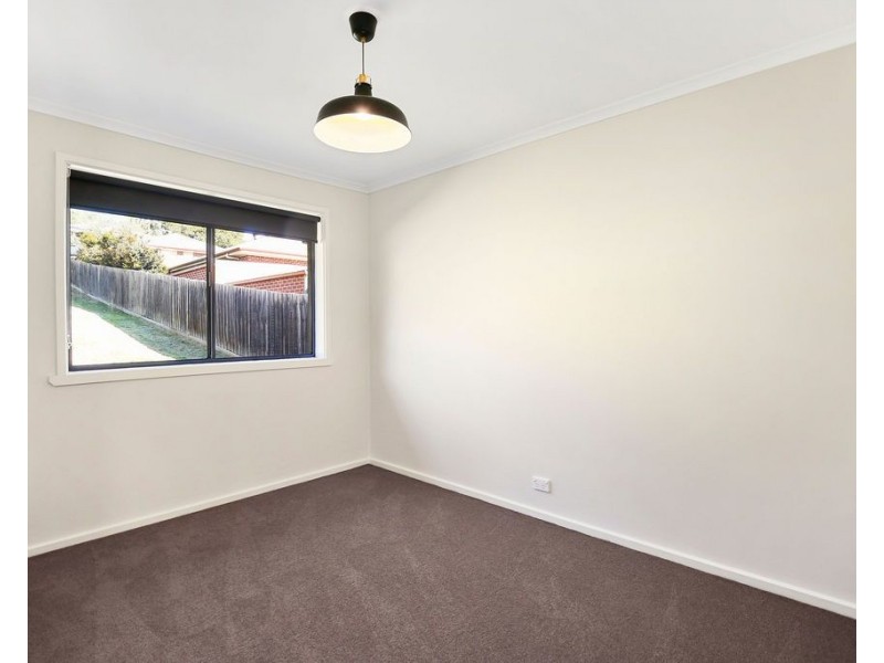 8 Alexandra Road, Lilydale VIC 3140