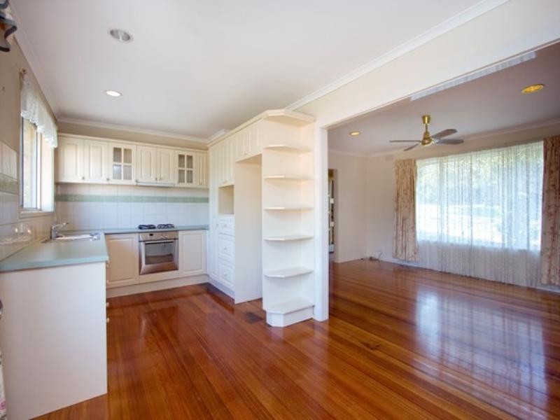 6 Orrong Road, Mooroolbark VIC 3138