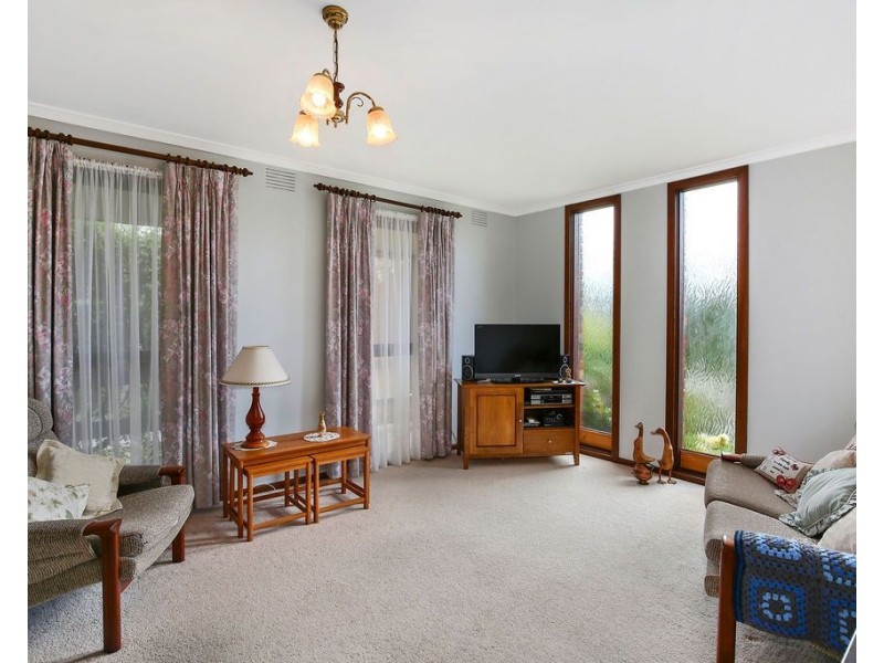 18 Bronwyn Street, Coldstream VIC 3770