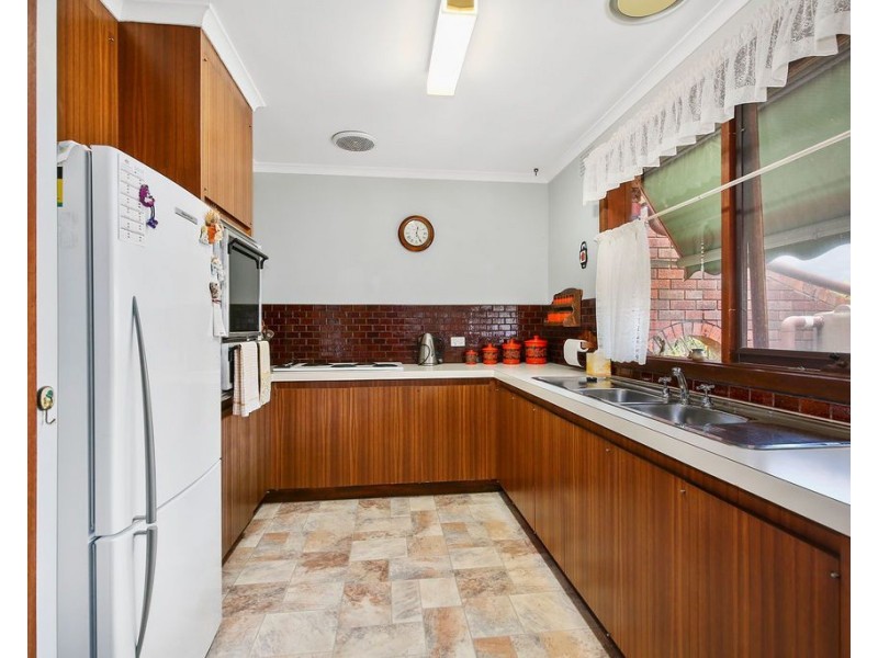 18 Bronwyn Street, Coldstream VIC 3770