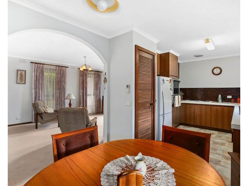 18 Bronwyn Street, Coldstream VIC 3770