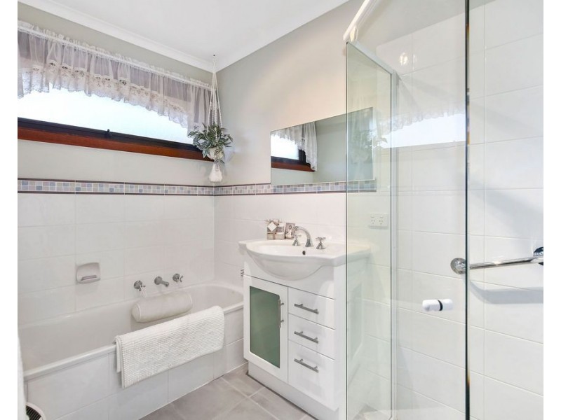 18 Bronwyn Street, Coldstream VIC 3770