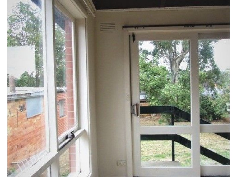 77 Highview Drive, Mooroolbark VIC 3138