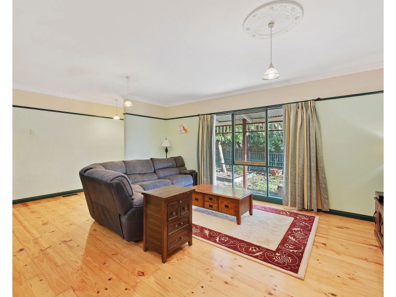 55 Cambridge Road, Mooroolbark VIC 3138