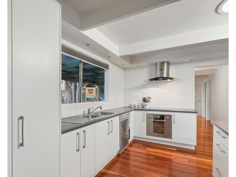 6 Jacka Street, Launching Place VIC 3139