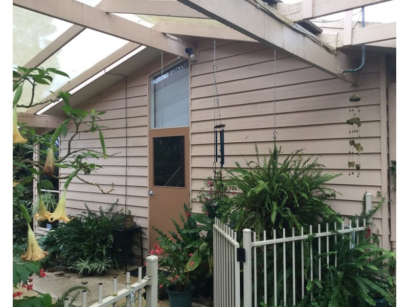 50 Railway Road, Seville VIC 3139