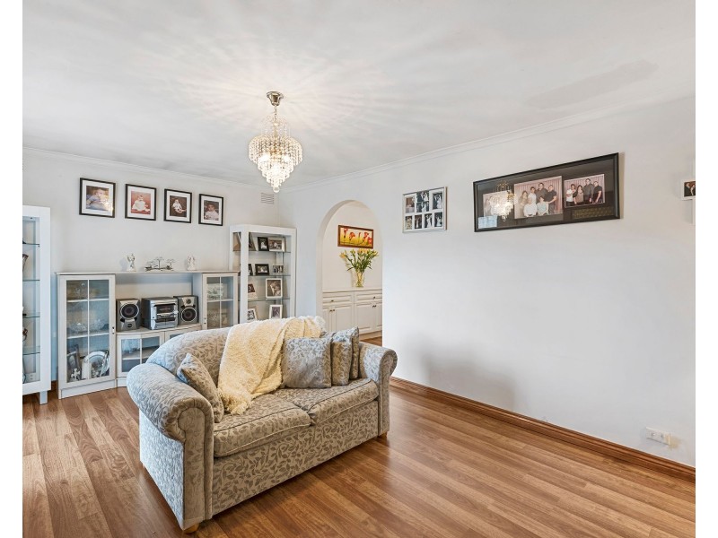 4 Chirnside Drive, Chirnside Park VIC 3116