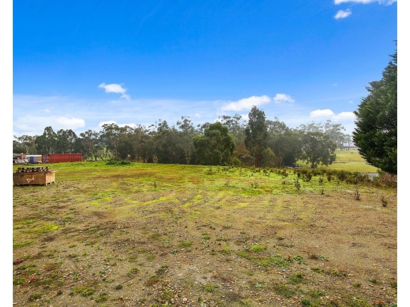 14 Selby Road, Woori Yallock VIC 3139