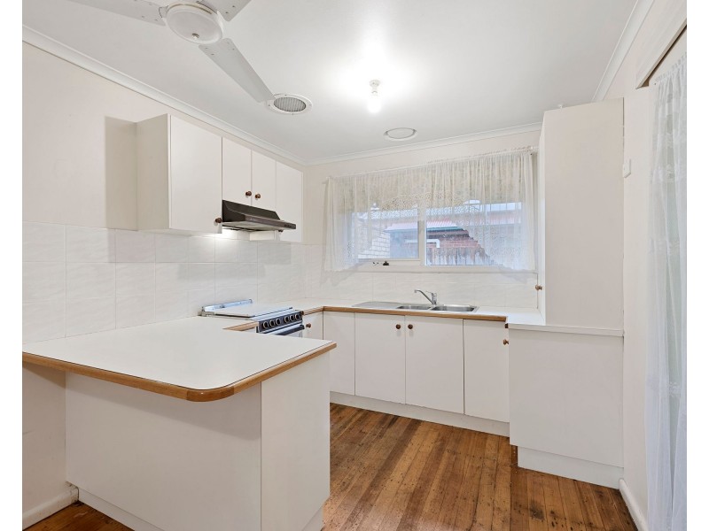 17A Parrs Road, Croydon VIC 3136