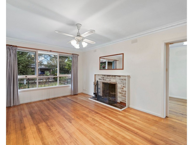 17A Parrs Road, Croydon VIC 3136