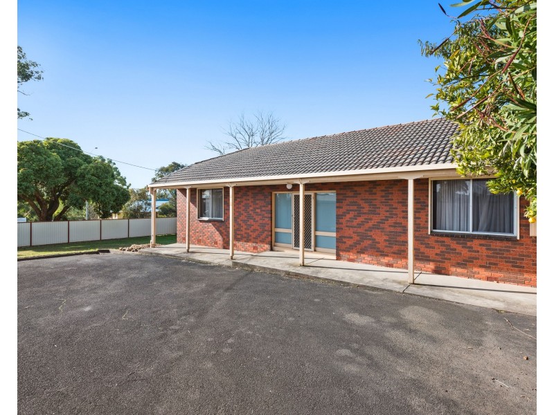 400 Warburton Highway, Wandin North VIC 3139