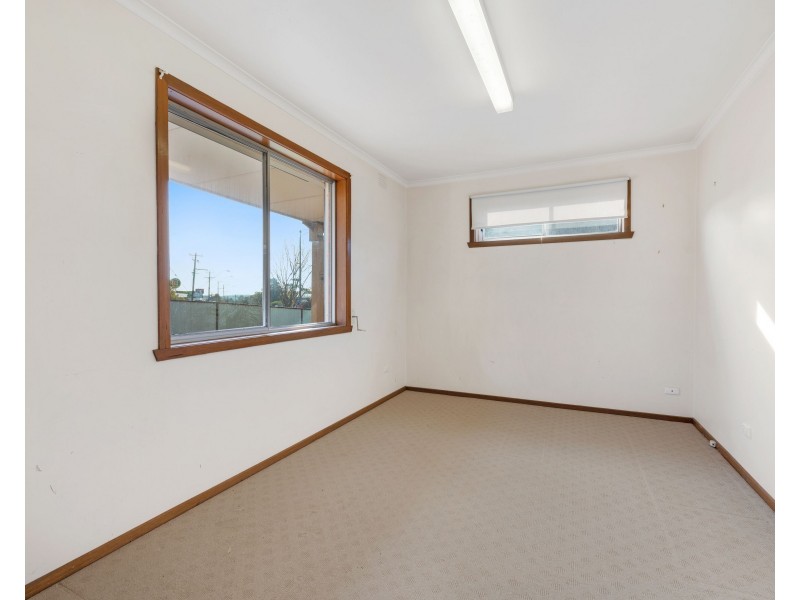 400 Warburton Highway, Wandin North VIC 3139
