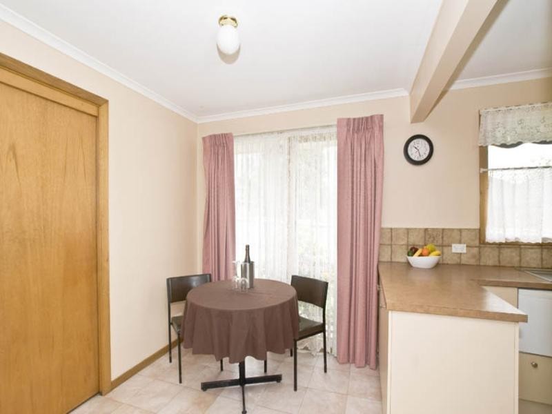 9/13 Cavehill Road, Lilydale VIC 3140