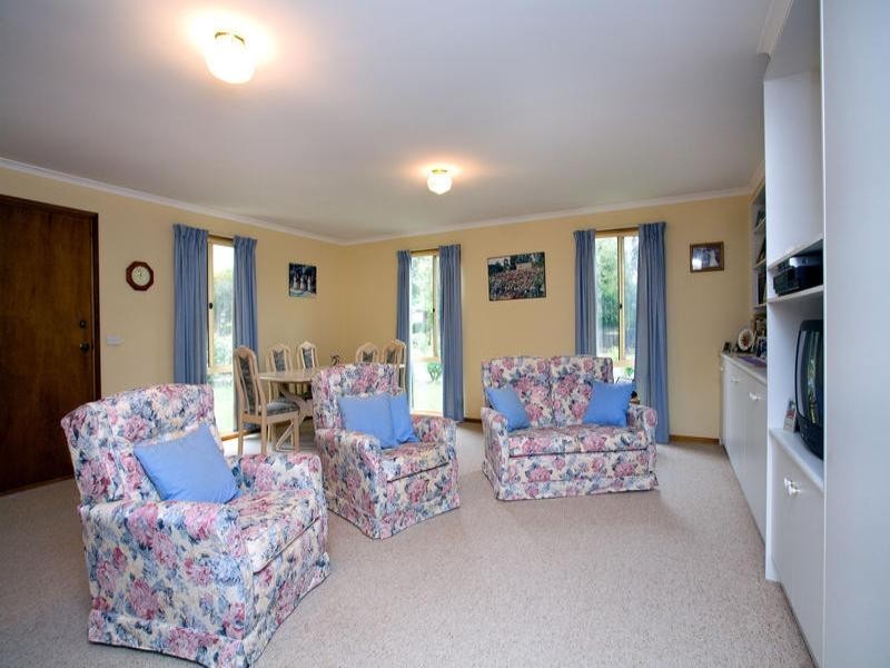 111 Nelson Road, Lilydale VIC 3140