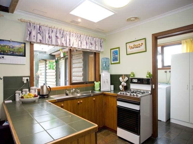 96 Alexandra Road, Lilydale VIC 3140