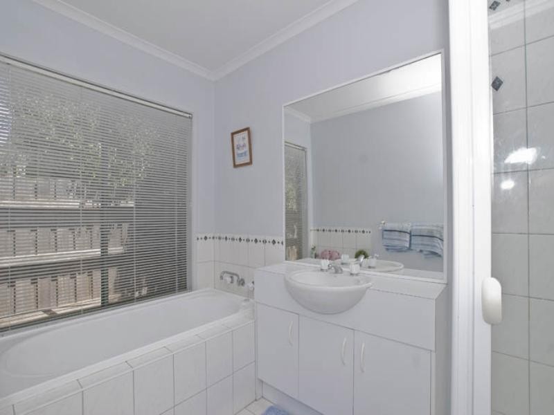 2 Newhaven Court, Lilydale VIC 3140