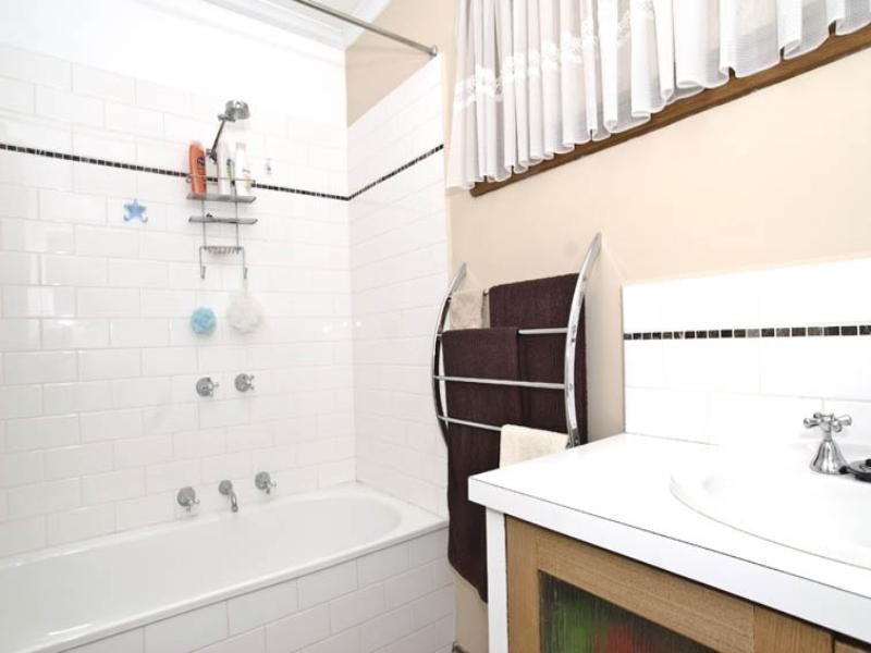 2 McFadzean Street, Coldstream VIC 3770