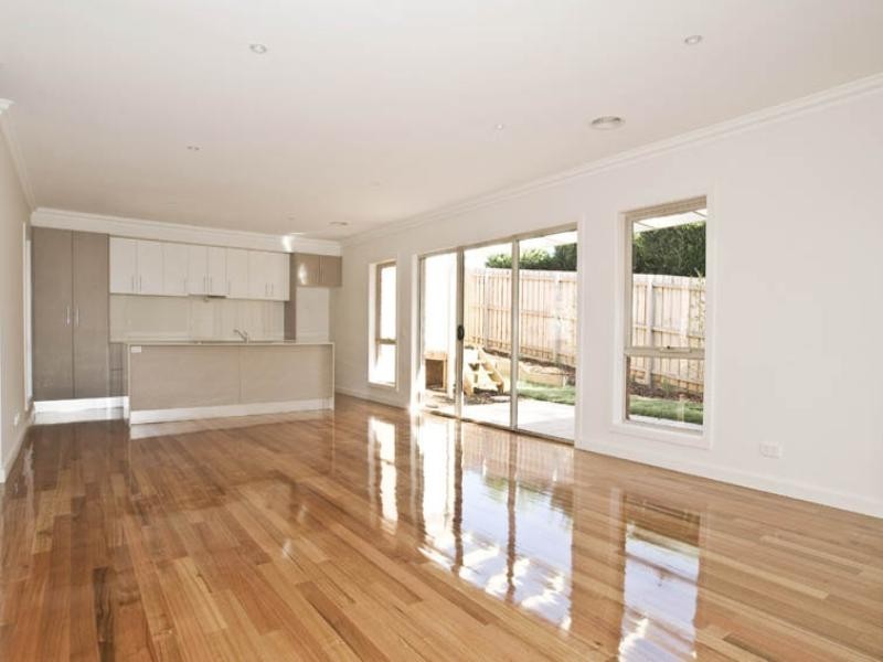 5/11 Peden Street, Chirnside Park VIC 3116