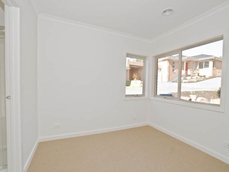 5/11 Peden Street, Chirnside Park VIC 3116