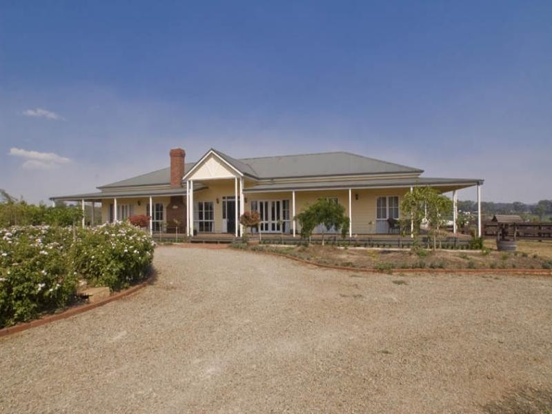 59 Spring Road, Silvan VIC 3795