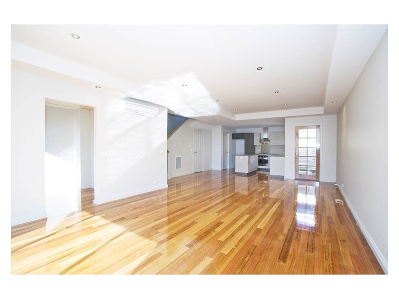 6/14 Creek Road, Lilydale VIC 3140