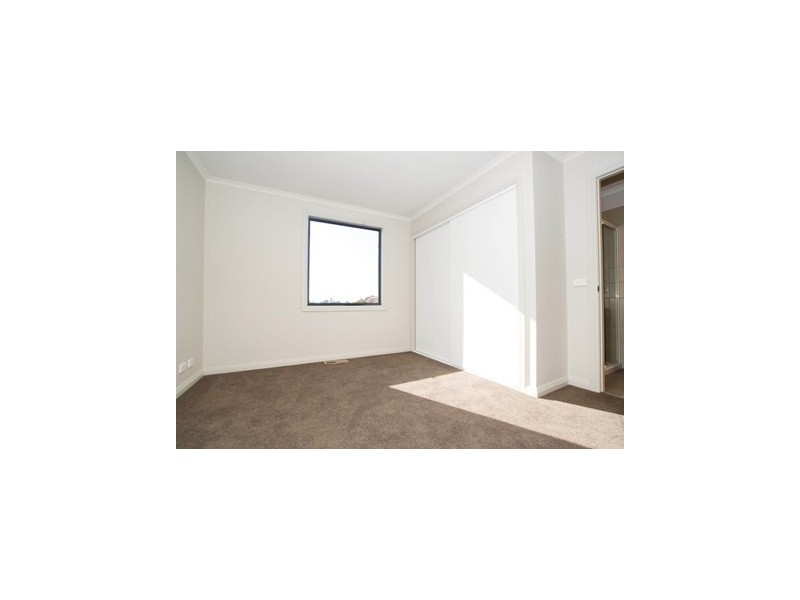 5/14 Creek Road, Lilydale VIC 3140