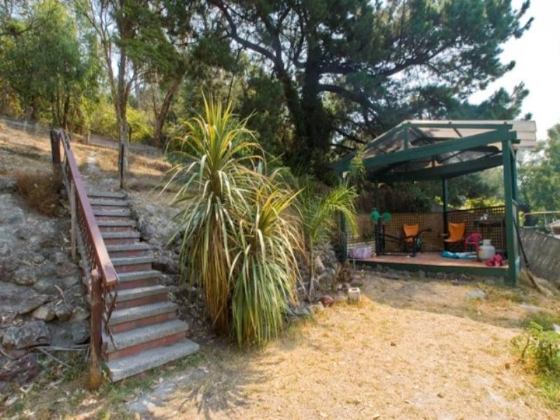 9 Olive Grove, Lilydale VIC 3140