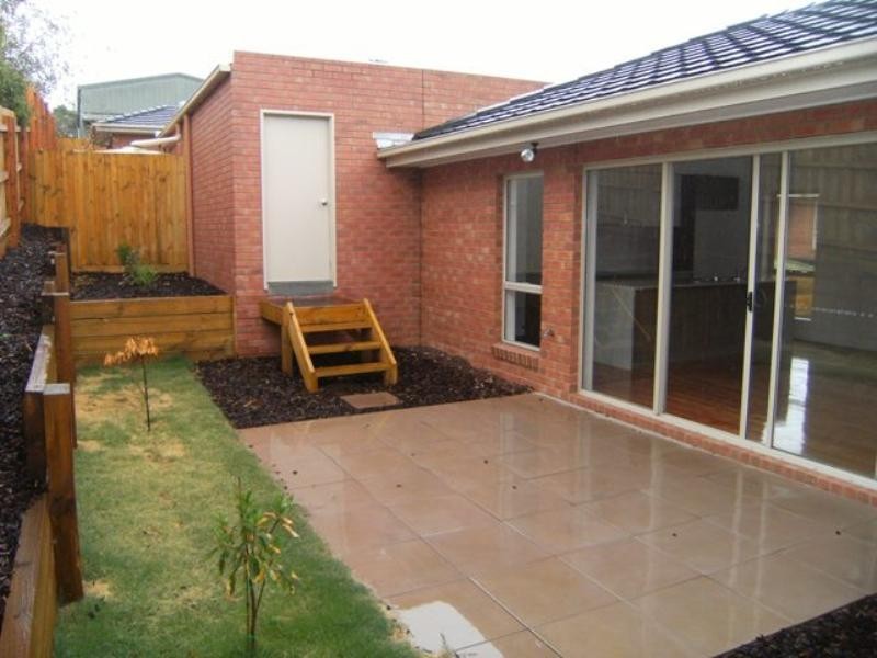 6/11 Peden Street, Chirnside Park VIC 3116