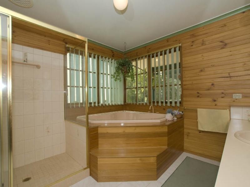 35 Fernhill Road, Mount Evelyn VIC 3796