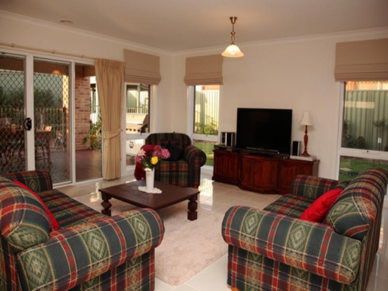 72 Kingsburgh Lane, Lilydale VIC 3140