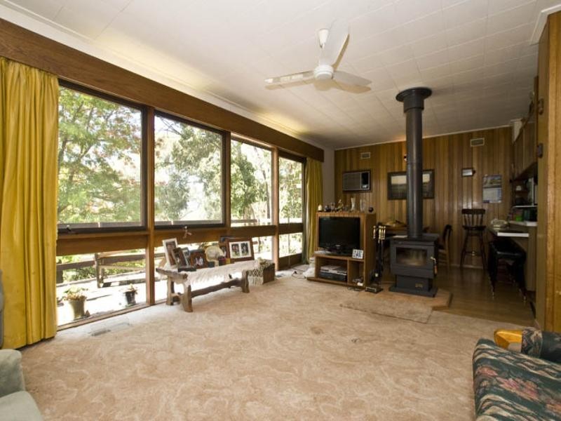 38 Fairview Avenue, Croydon VIC 3136