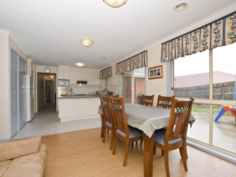 16 Glencoe Place, Lilydale VIC 3140