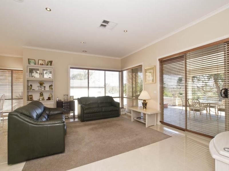3 Pride Lane, Lilydale VIC 3140